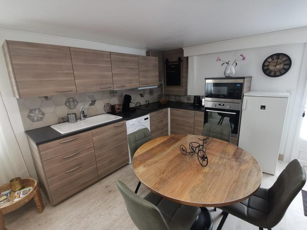 Gite - Chambres D'Hotes La Belle Helene Bressuire Eksteriør billede