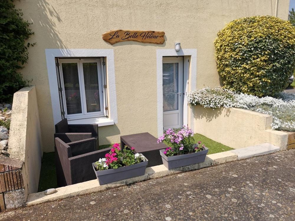 Gite - Chambres D'Hotes La Belle Helene Bressuire Eksteriør billede